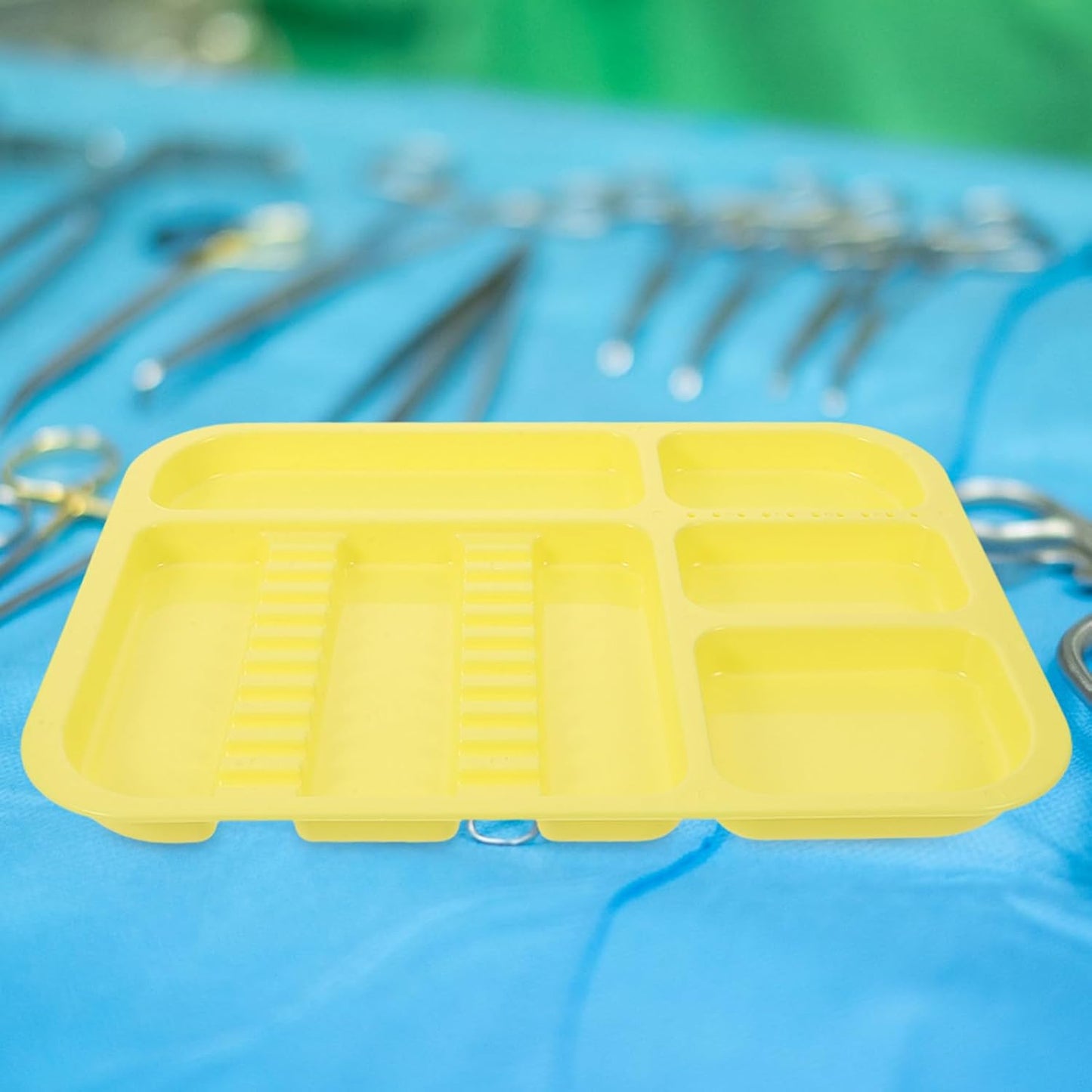  Housoutil Lot De 2 Plateaux De Laboratoire En Plastique Polypropylène, Compartimentés, Couleurs Rose Et Jaune, Plateau De Conservation Et Rangement D'instruments, Pour Usage Médical